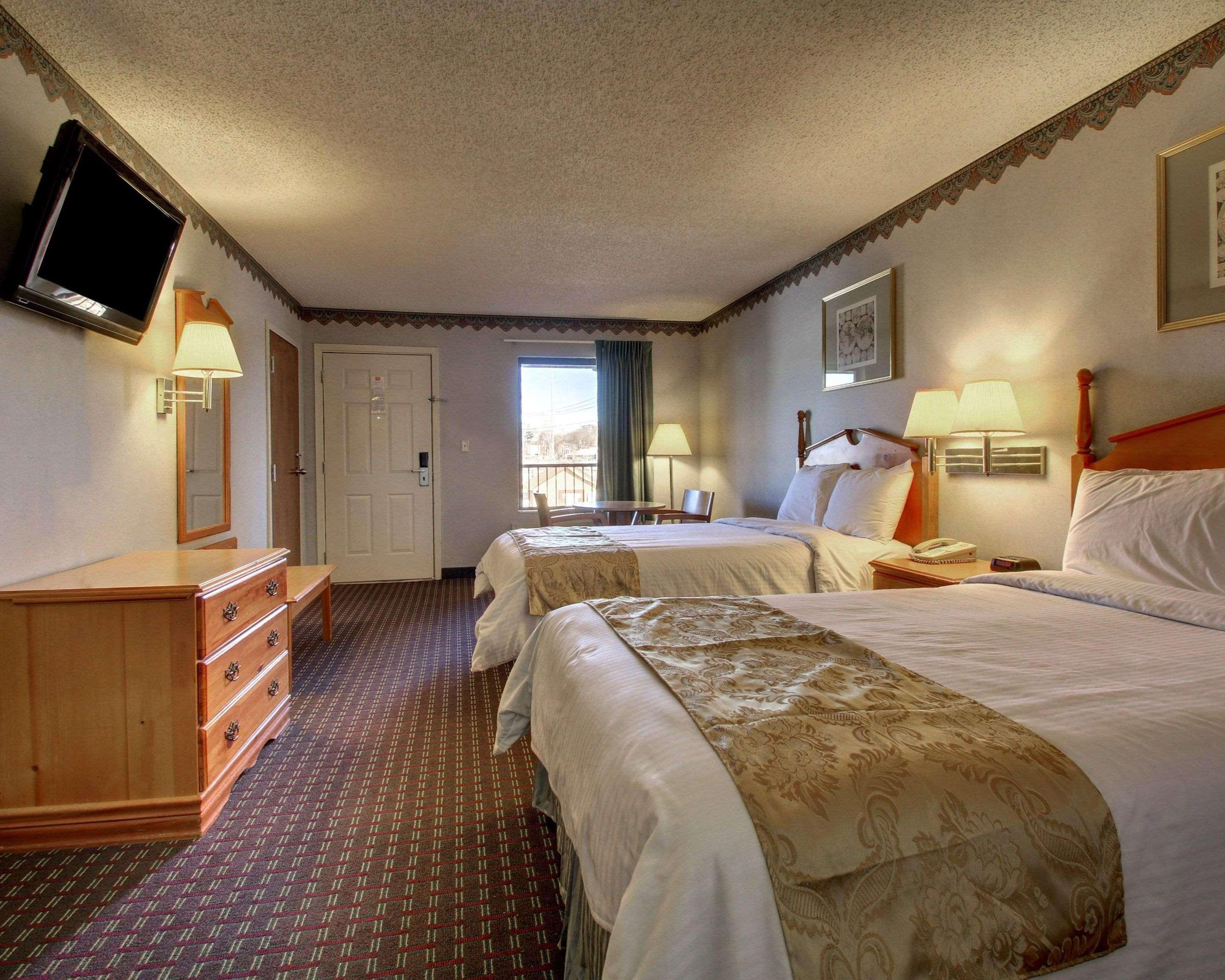 Econo Lodge Clinton Luaran gambar