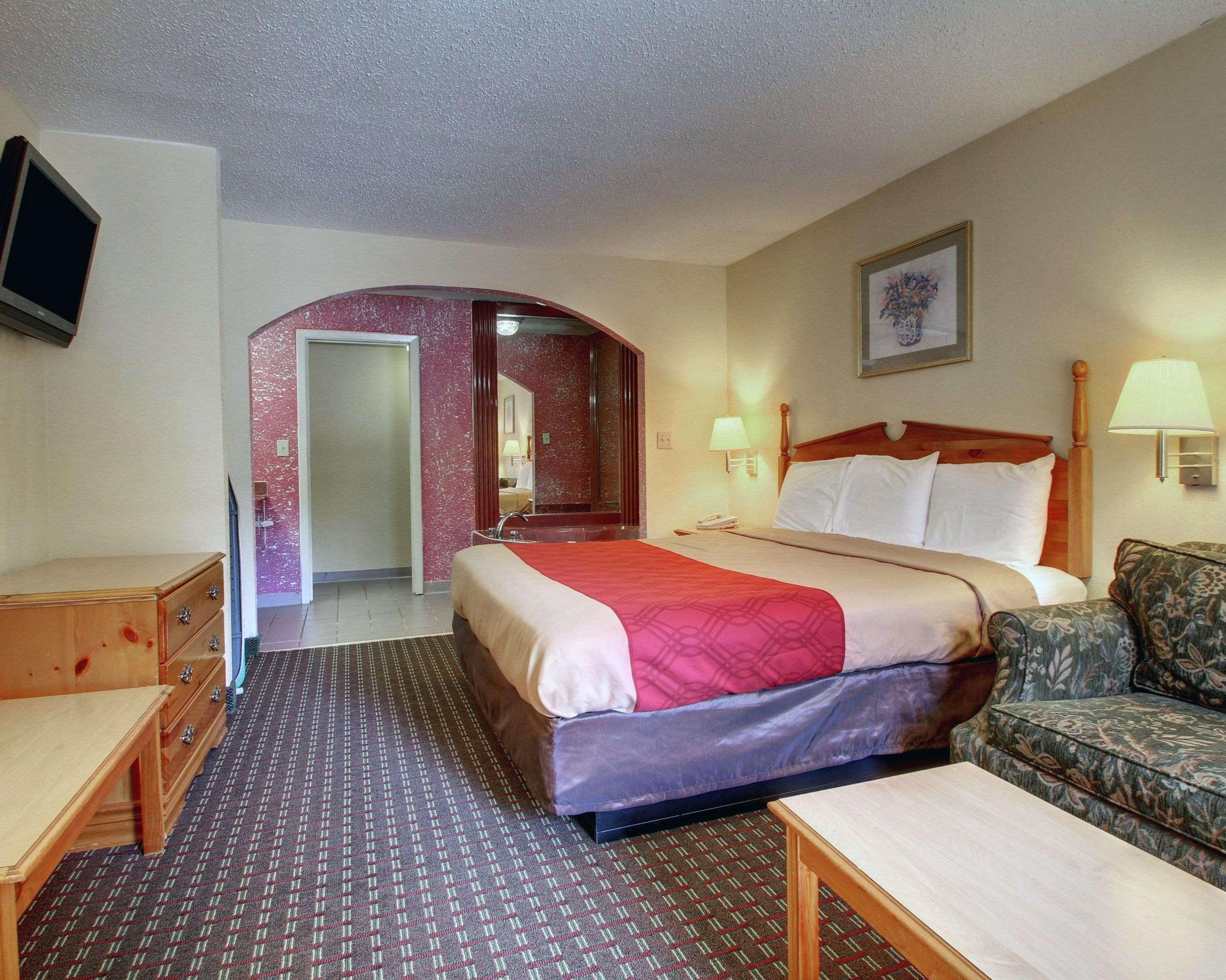 Econo Lodge Clinton Luaran gambar