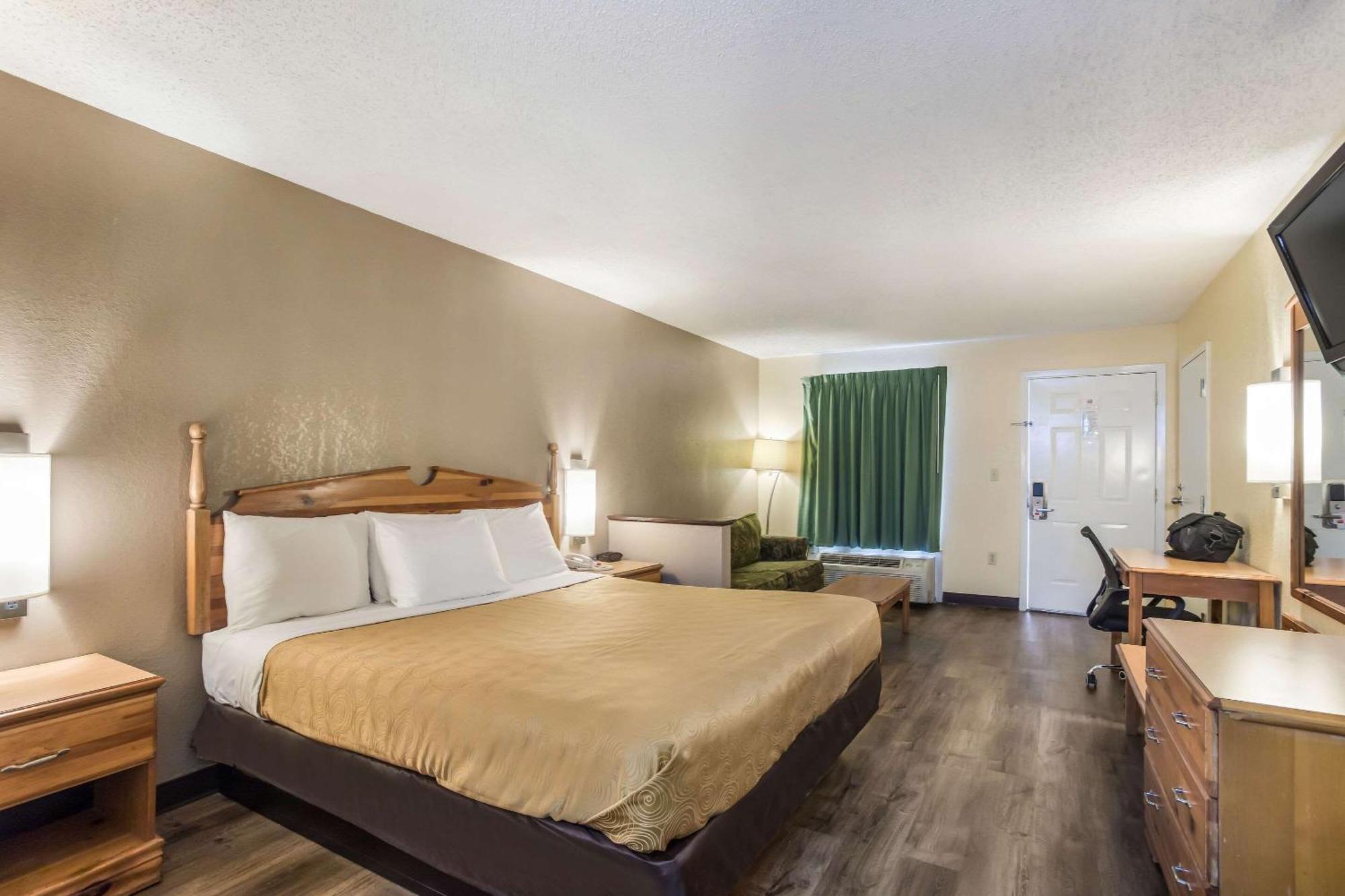 Econo Lodge Clinton Luaran gambar