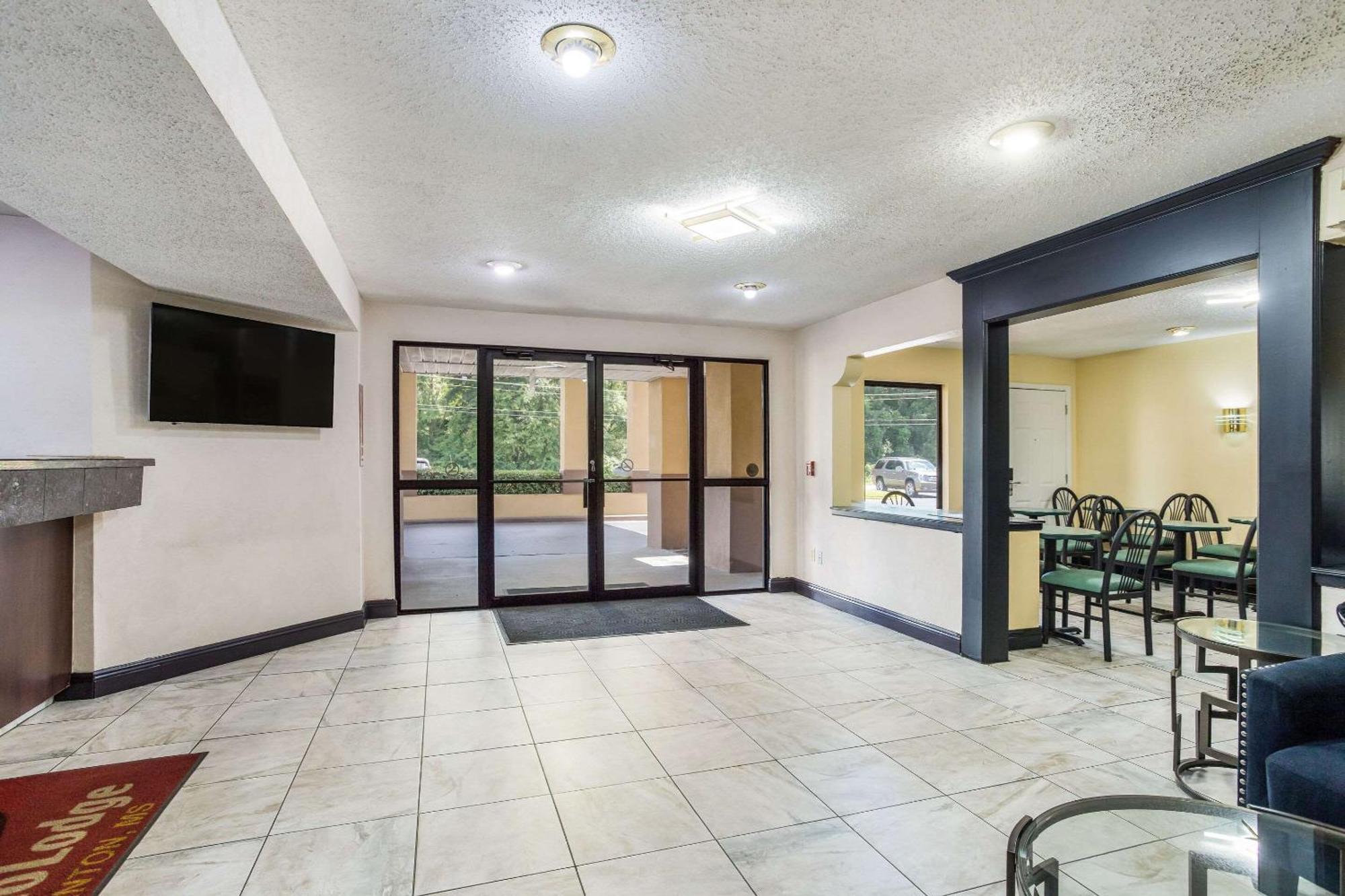 Econo Lodge Clinton Luaran gambar