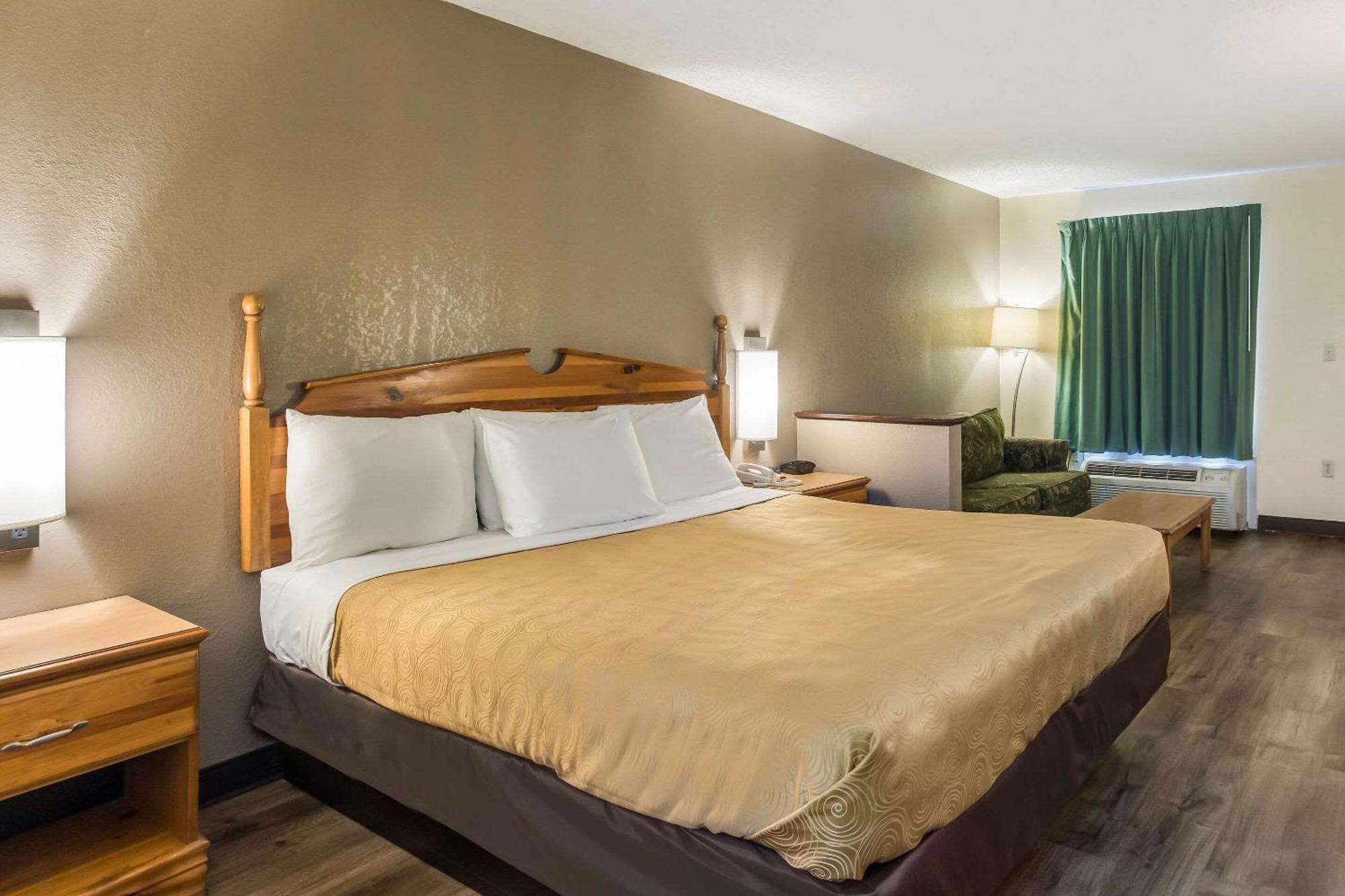 Econo Lodge Clinton Luaran gambar