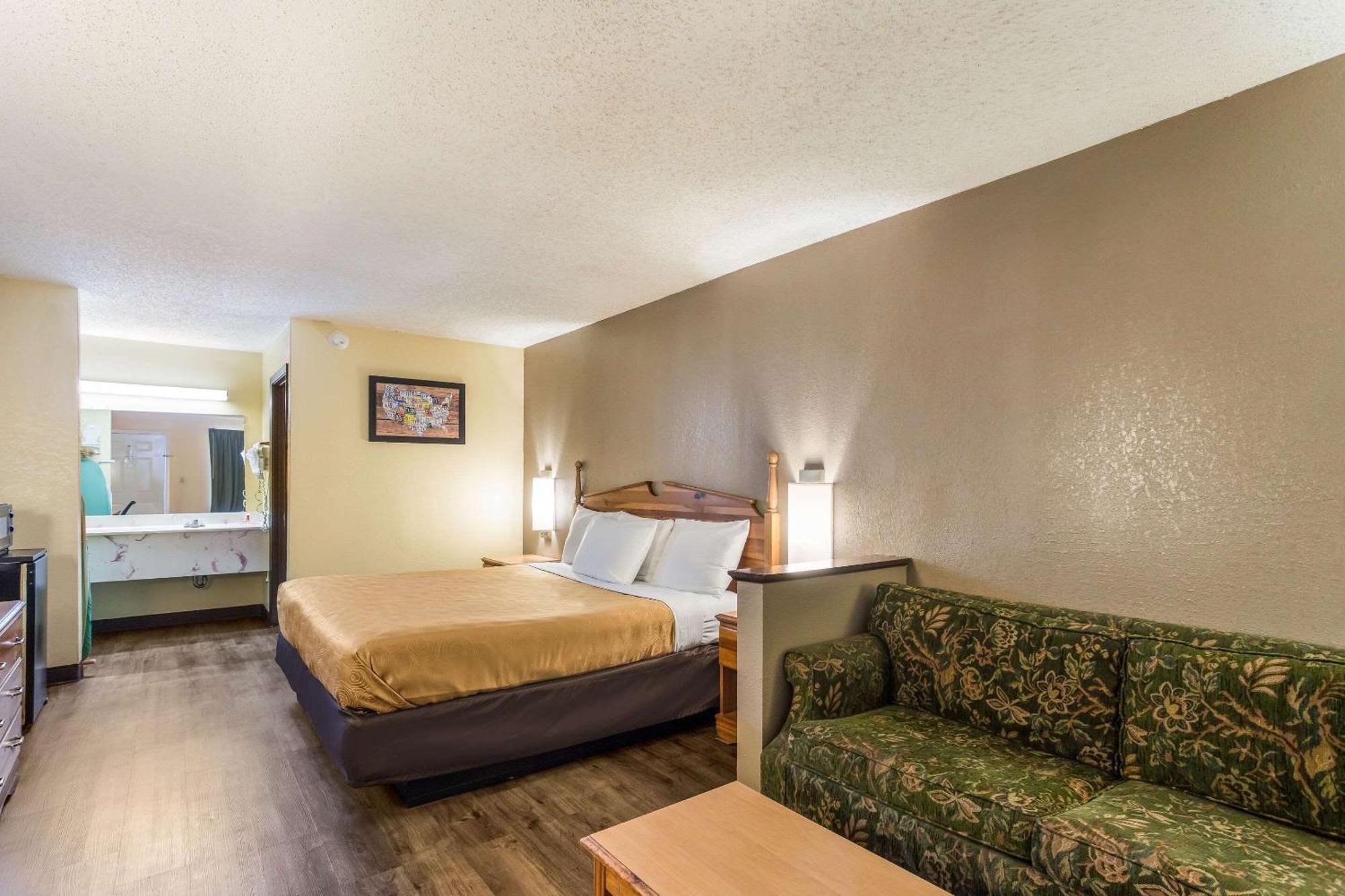 Econo Lodge Clinton Luaran gambar